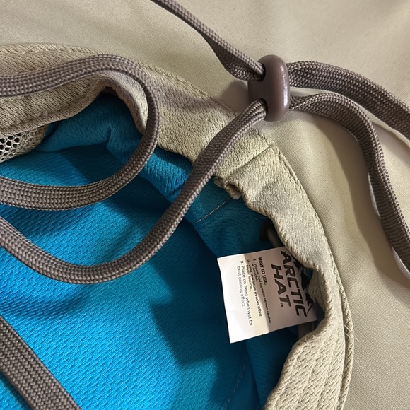 ARCTIC Hat / NWOT - Picture 4 of 4